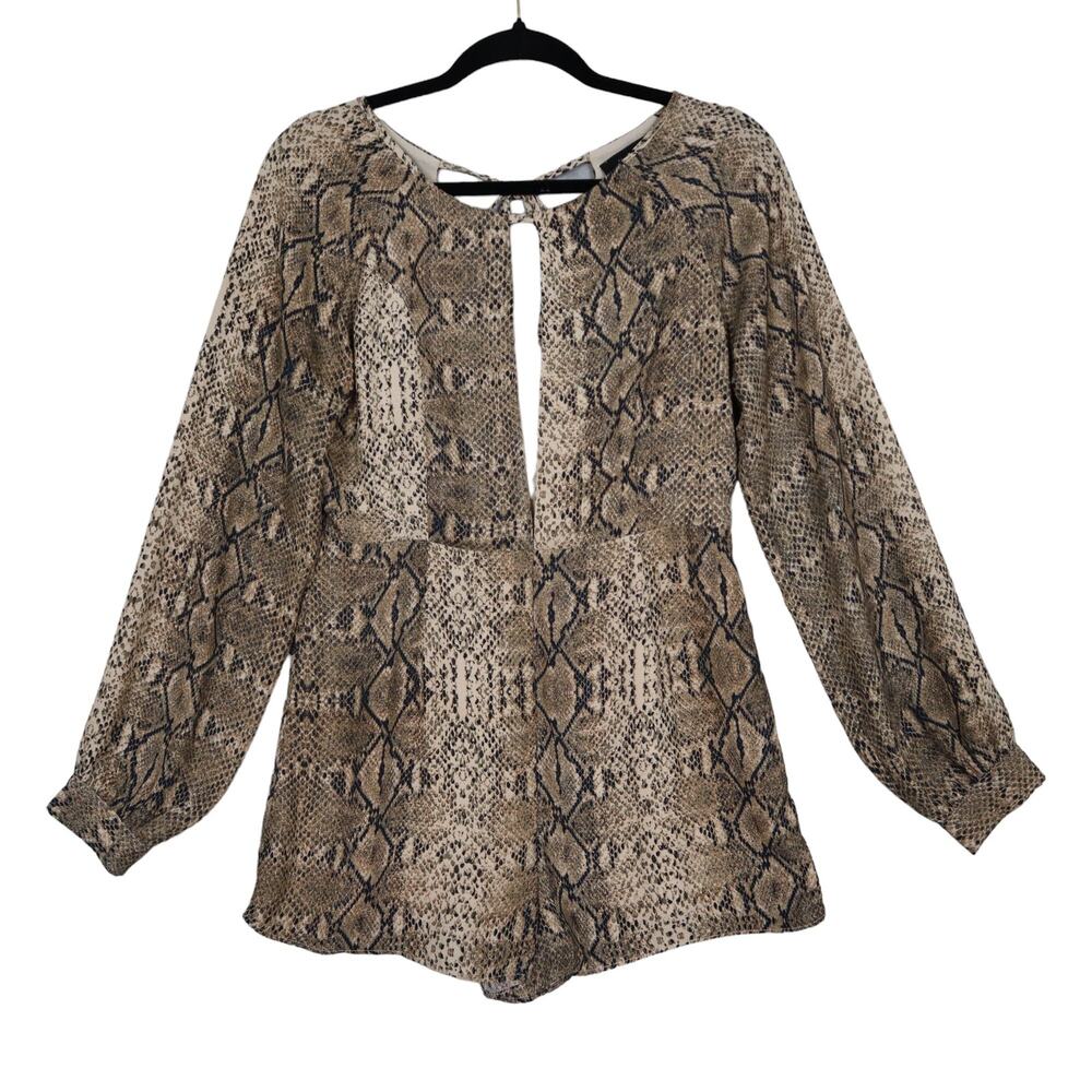 Olivaceous Womens Snake Print Romper‎ Size Medium Key Hole Neck Long Sleeve Sexy